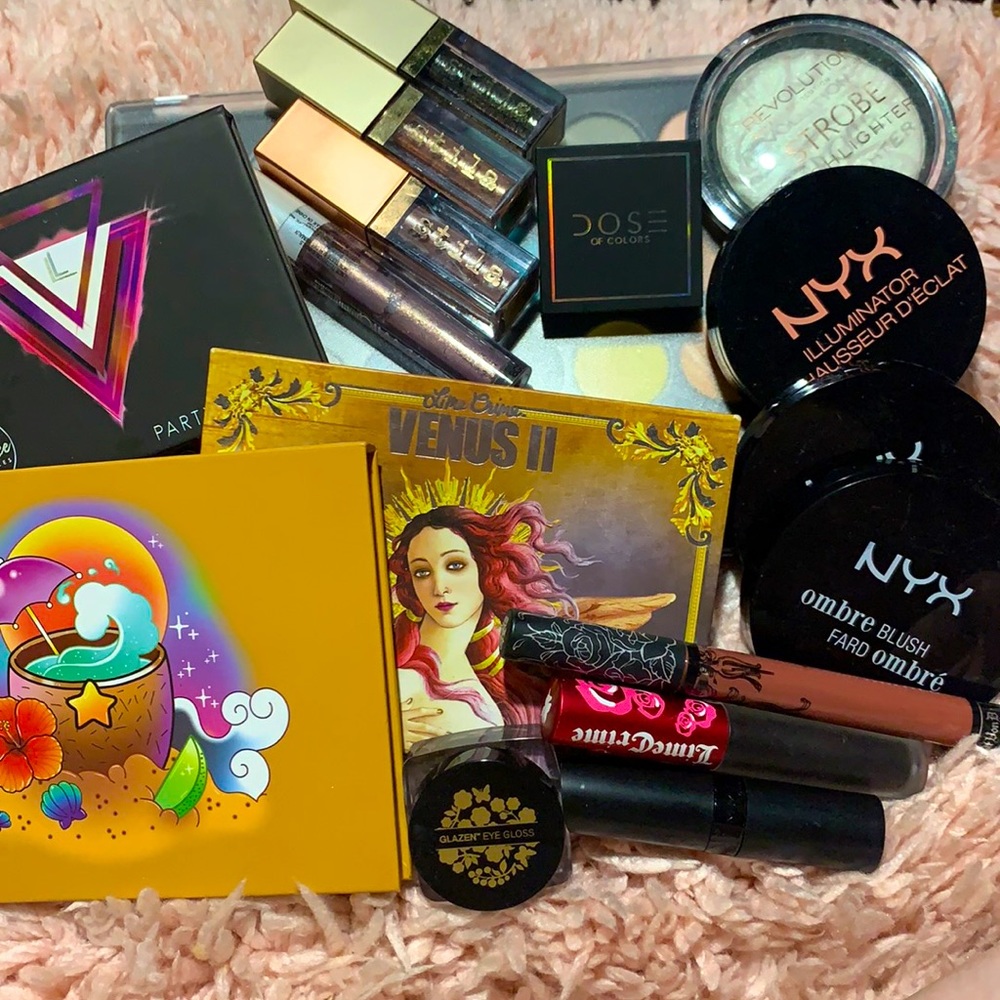 Makeup Bundle / lot